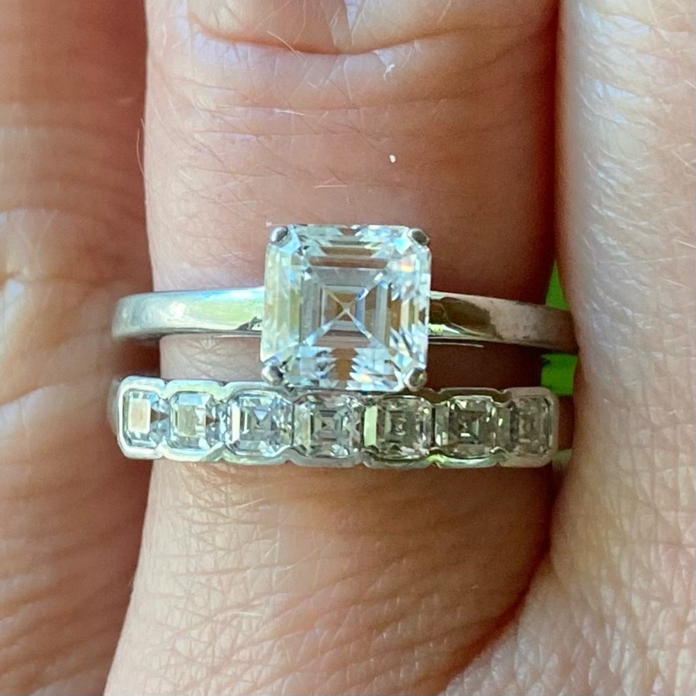 Ascher Wedding Set Engagement Ring and band moissanite diamonds